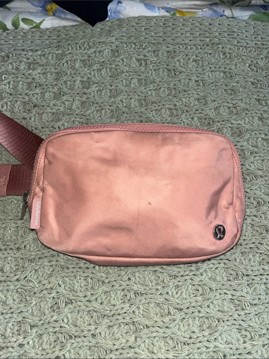 lululemon athletica Handbags - lululemon athletica Dusty Pink Crossbody Belt Bag